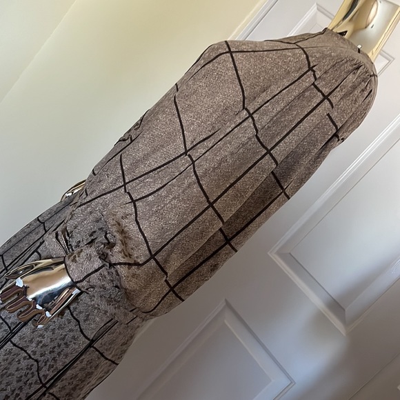 A D C H  INT. LADIES GARMENT SKIRT & TOP - Picture 7 of 13